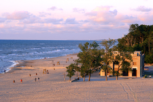 chesterton-IndianaDunesBathHouse.jpg